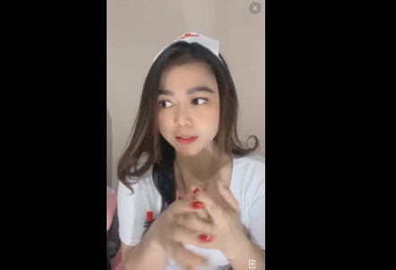 Vey Ruby Jane Nyodok Adik Di Sofa Artis Yandex Ru Bocah